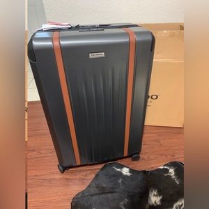 Ricardo Beverly Hills Luggage